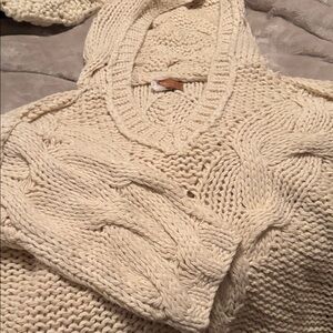 POL Cream V-Neck Cable Knit Sweater